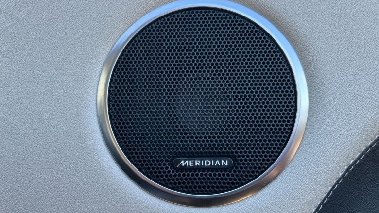 Land Rover Range Rover Sport 2.0 P400e HSE Silver 5dr Auto Estate